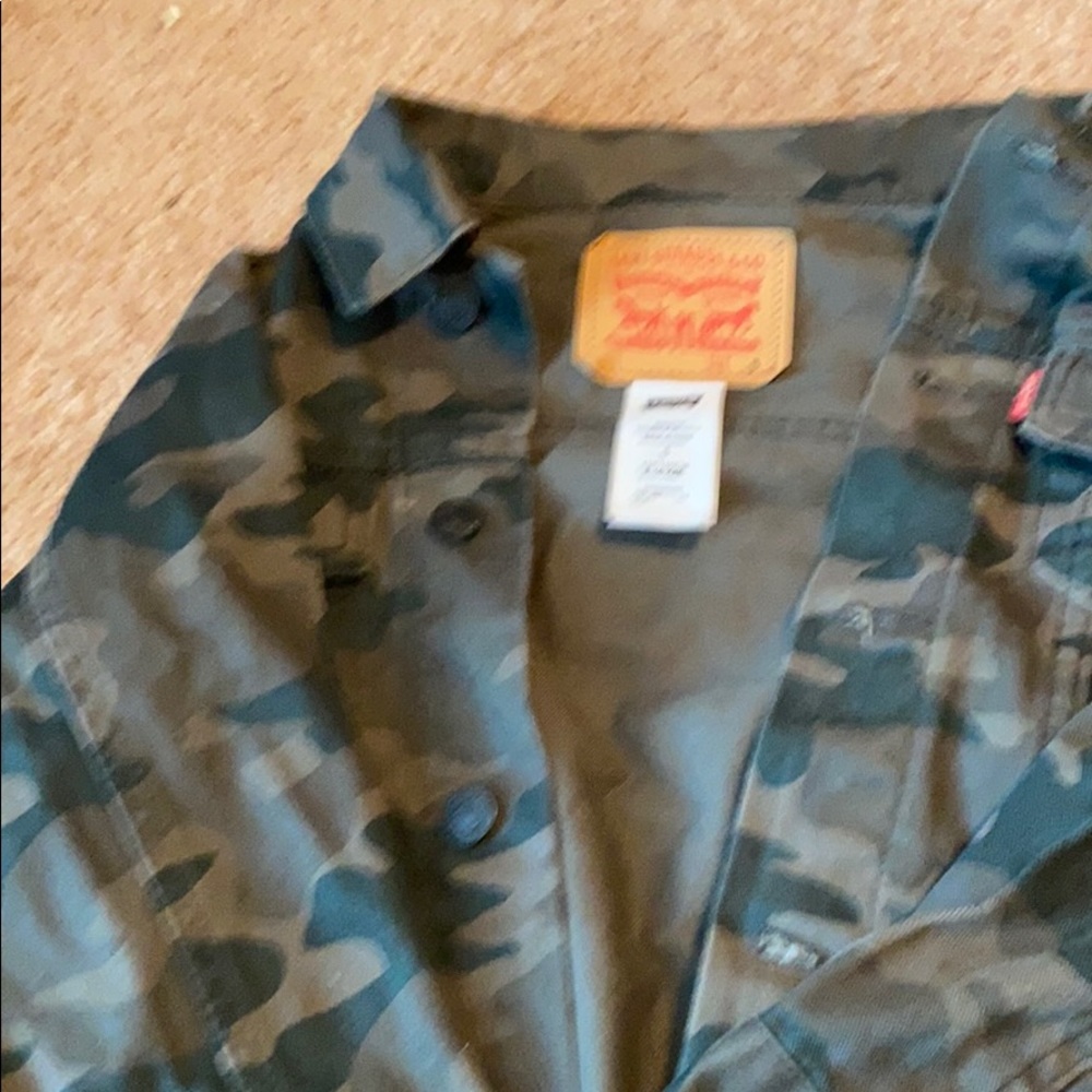 Jean jacket - Picture 3 of 3